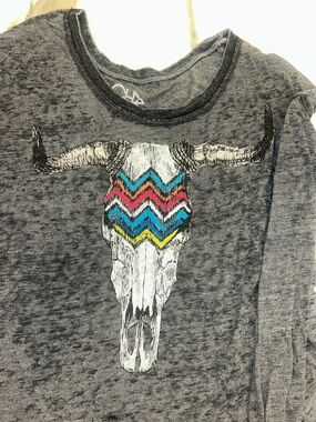 Chaser Long-Sleeve Grey Western Cattle Skull Tee-M